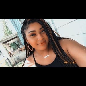 Meet your Posher, Taylor